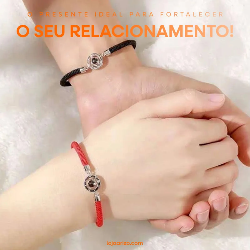 Pulseira Tecnológica  "Eu Te Amo" em 100 Idiomas - Amor Eterno + Bride Exclusivo